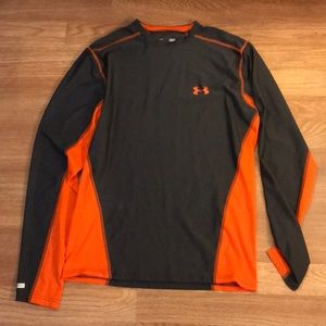 Under Armor long sleeved shirt